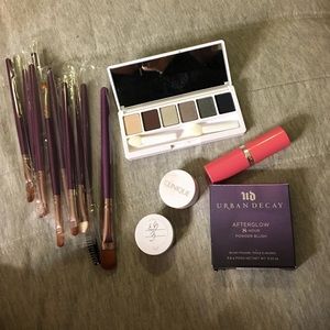 Clinique and urban decay makeup bundle