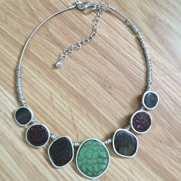 Beautiful Chocker Style Necklace