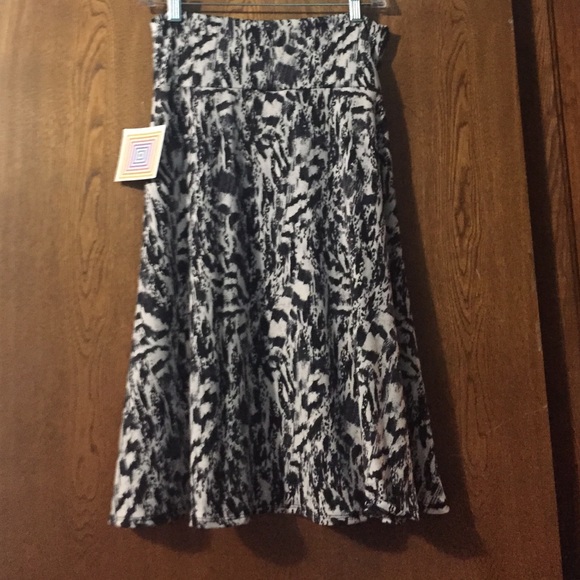 LuLaRoe Azure Skirt