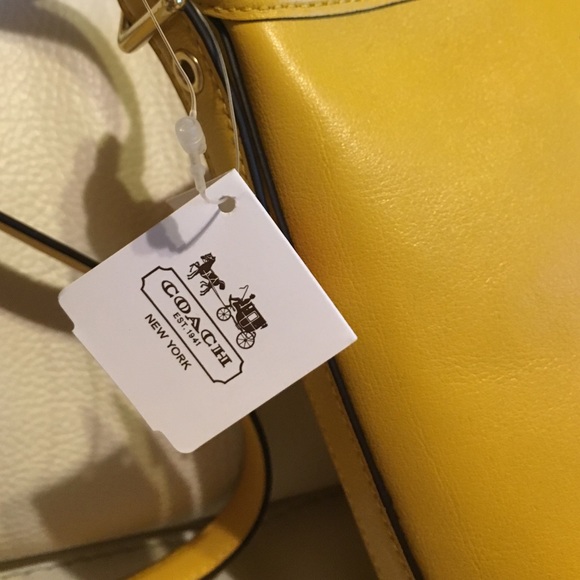 Brand new sunflower coach purse - Picture 3 of 4
