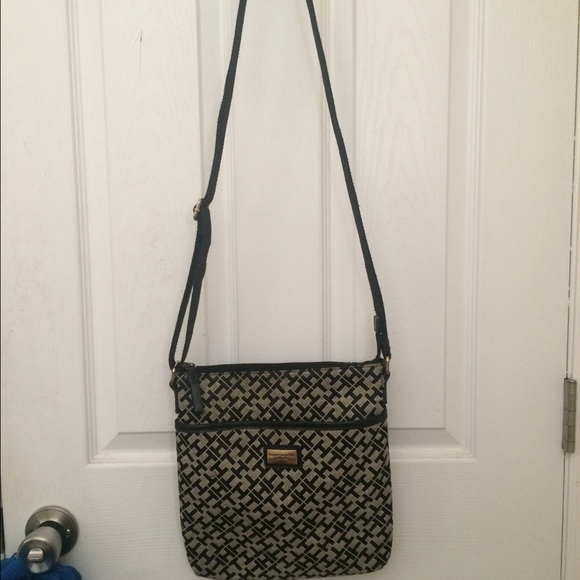 Tommy Hilfiger adjustable across the body purse.