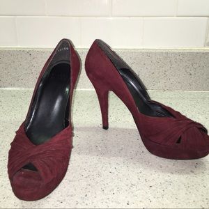 Stuart Weitzman pumps