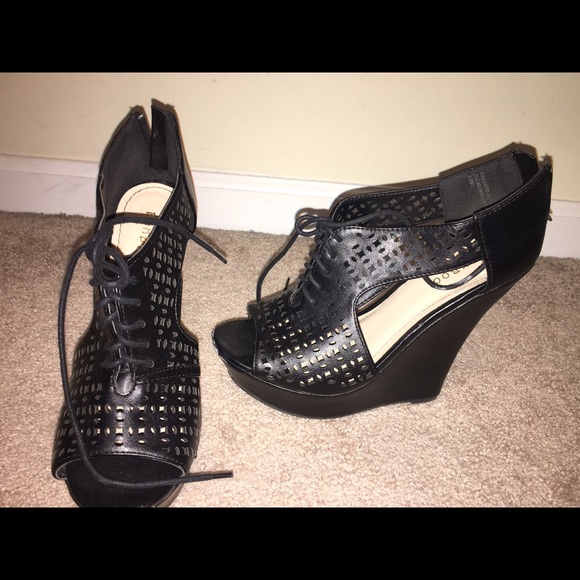 Black lace up wedges