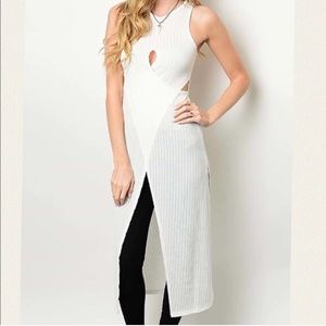 RESERVED Side Cut-Out Front Slit Tunic