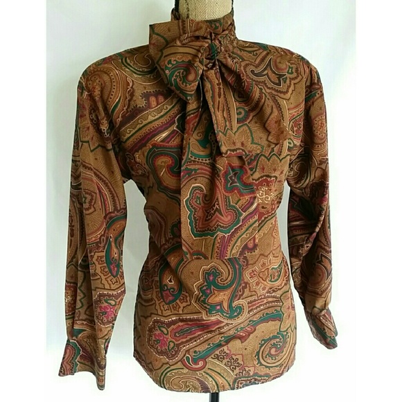 Vintage Tops - 🚫SOLD🚫Pussy Bow blouse Vintage Tops - 🚫SOLD🚫Pussy Bow blouse