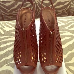 CL Laser Cut Leather Sling Back Heels S 7.5