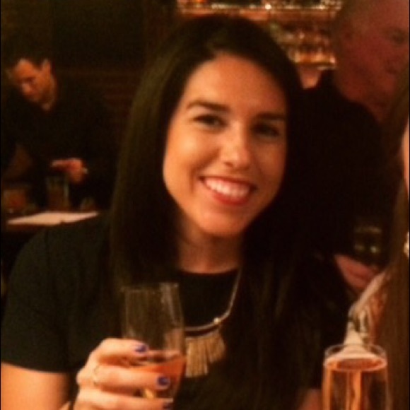 Meet your Posher, Alicia - Picture 2 of 3