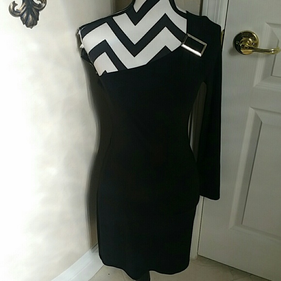 SALE! Silver Buckle One Shoulder Long Sleeve Dress