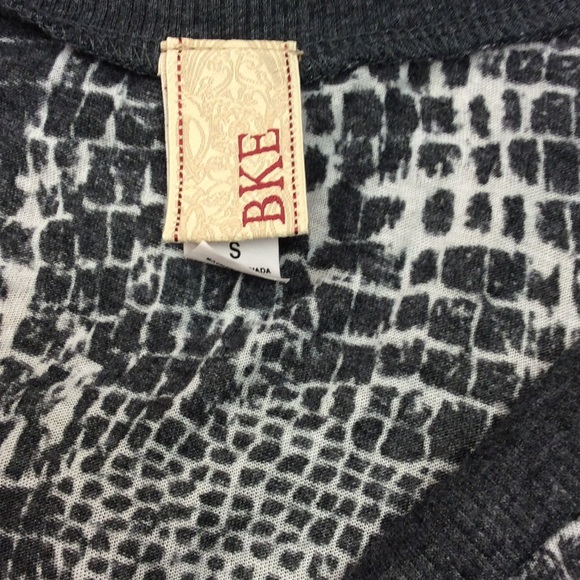 SOLD IN BUNDLE - Picture 4 of 4