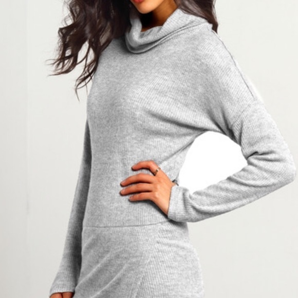 Long sleeve sheath dress. Price firm. - Picture 4 of 4