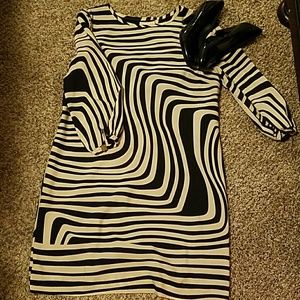 Beautiful Black and creme dress