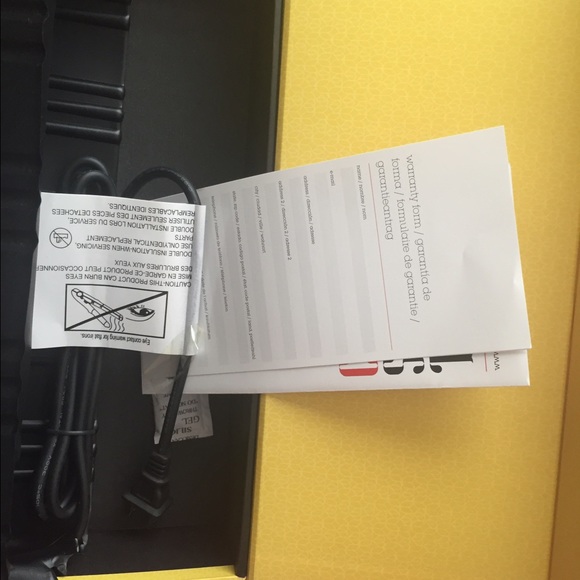 Pyt brand new 100% ceramic straightener in yellow - Picture 3 of 4