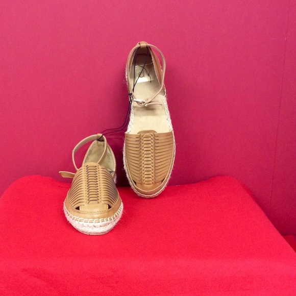 NWT! Dolce Vita Espadrilles - Picture 2 of 4