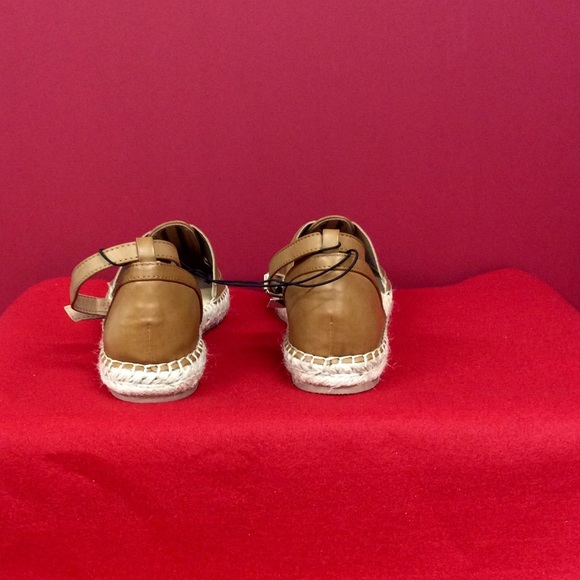 NWT! Dolce Vita Espadrilles - Picture 4 of 4