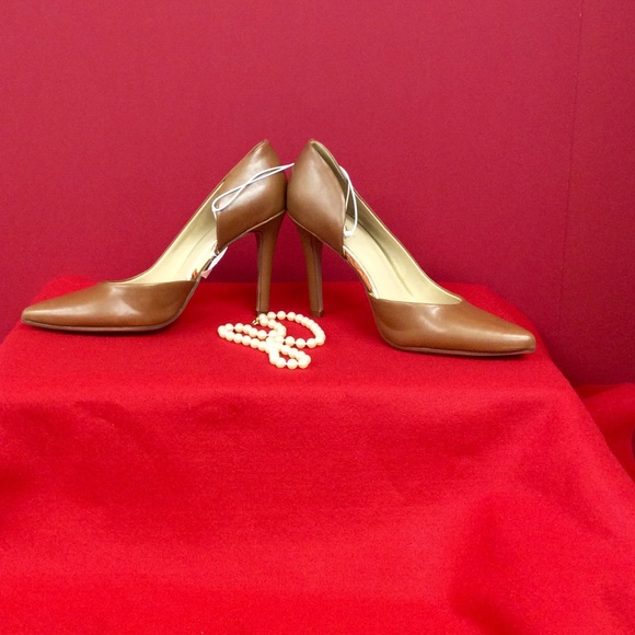 Merona Shoes - NWT! Merona Heels