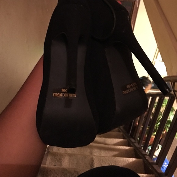 Brand new never worn black lace up heels - Picture 3 of 3