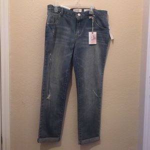 Jessica Simpson boyfriend jeans