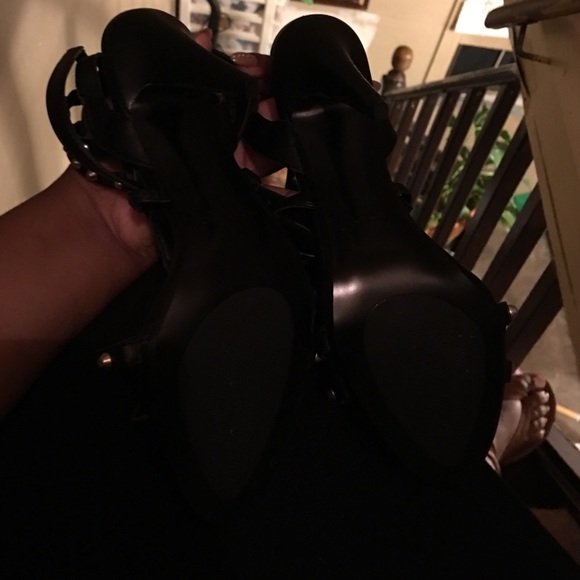 Zara heels - Picture 3 of 3