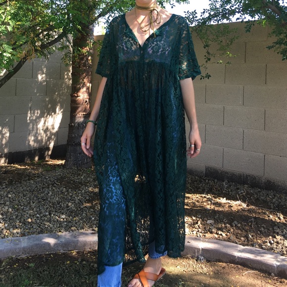 Beautiful Vintage Lace Blouse/Shawl