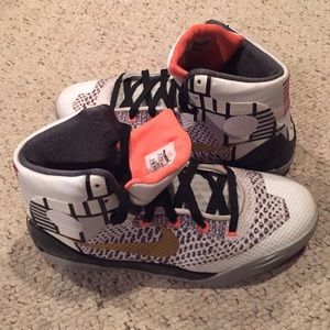 Men's basketball Nike sneakers