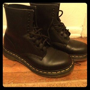 FLASH SALE! Black Doc Martens