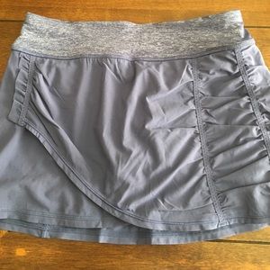 Lululemon size 4 run skirt