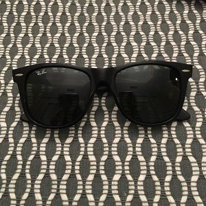 Ray-Ban Wayfarer