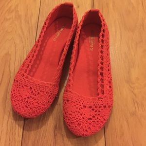 Brand New Coral Crochet Flats