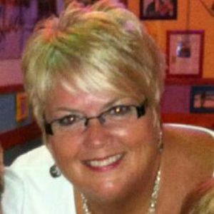 Meet your Posher, Debbie