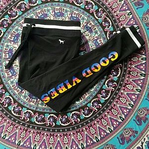 Campus leggings good vibes