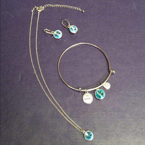 Swarovski blue crystal necklace,bracelet, earrings