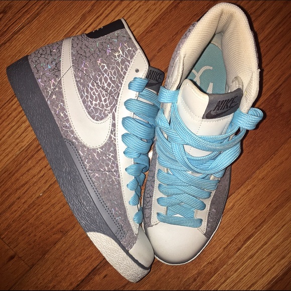 💥 Metallic Nike High Tops 💥