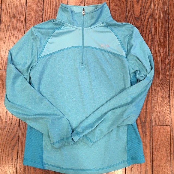 Champion girls sport shirt.
