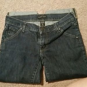 NEW YORK & COMPANY JEAN CAPRI