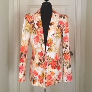 Gorgeous Floral Blazer