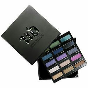 Urban Decay Spectrum Eyeshadow Palette