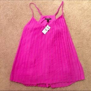 Express pleated tank! ❤️