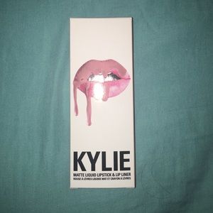 Kylie Lip Kit *Brand New* shade: koko k