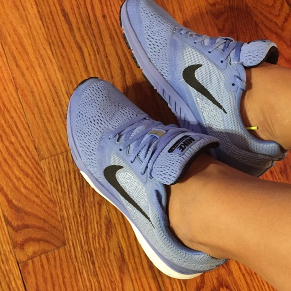 Nike Shoes - Nike zoom fly2 running shoes