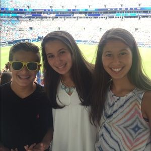 Meet your Posher, Jennifer