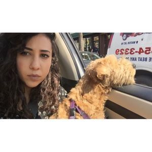 Meet your Posher, Kira