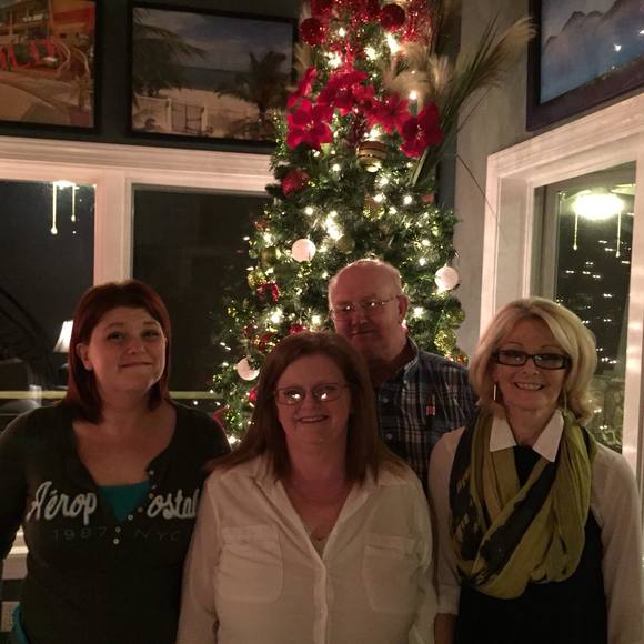 Meet your Posher, Cindy - Picture 1 of 1