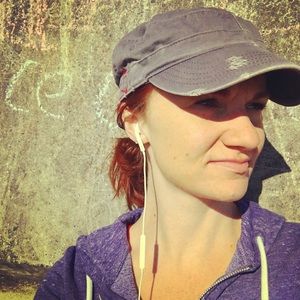 Meet your Posher, Courtney