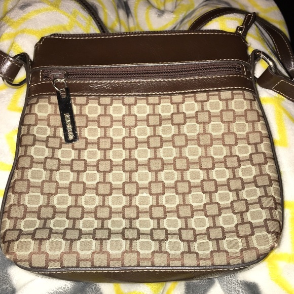 Nine West Handbags - Nine West Crossbody