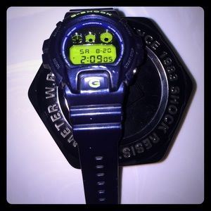 G-Shock Men's navy blue watch
