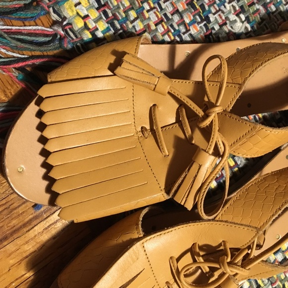 & Other Stories peep toe leather Sandals - Picture 4 of 4