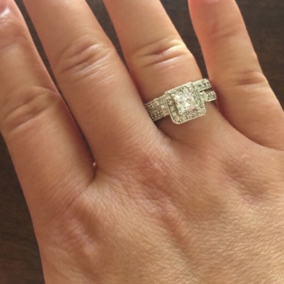 JJ012 - Picture 2 of 2