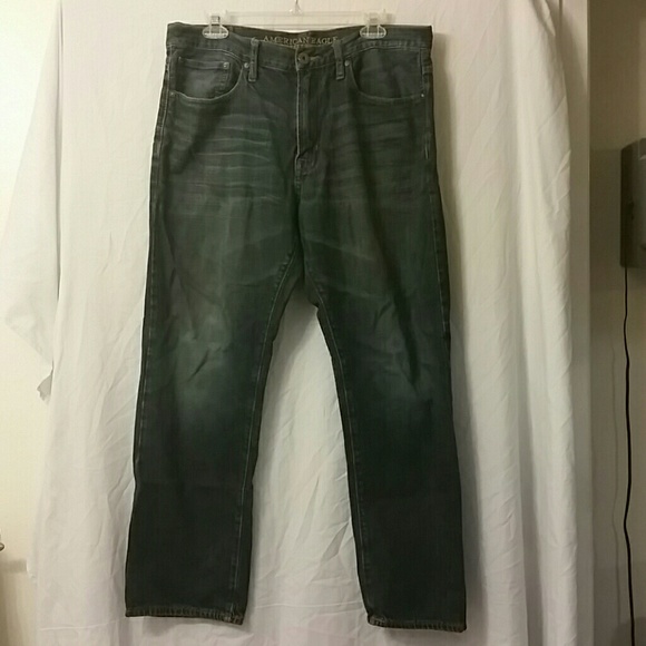 Guys American Eagle relaxed jeans