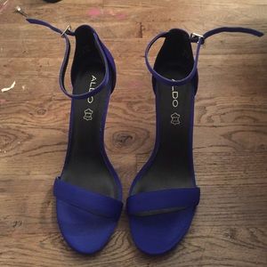Sexy blue heels