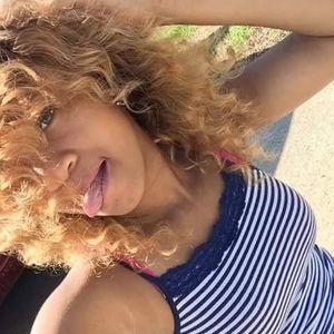 Meet your Posher, Kera